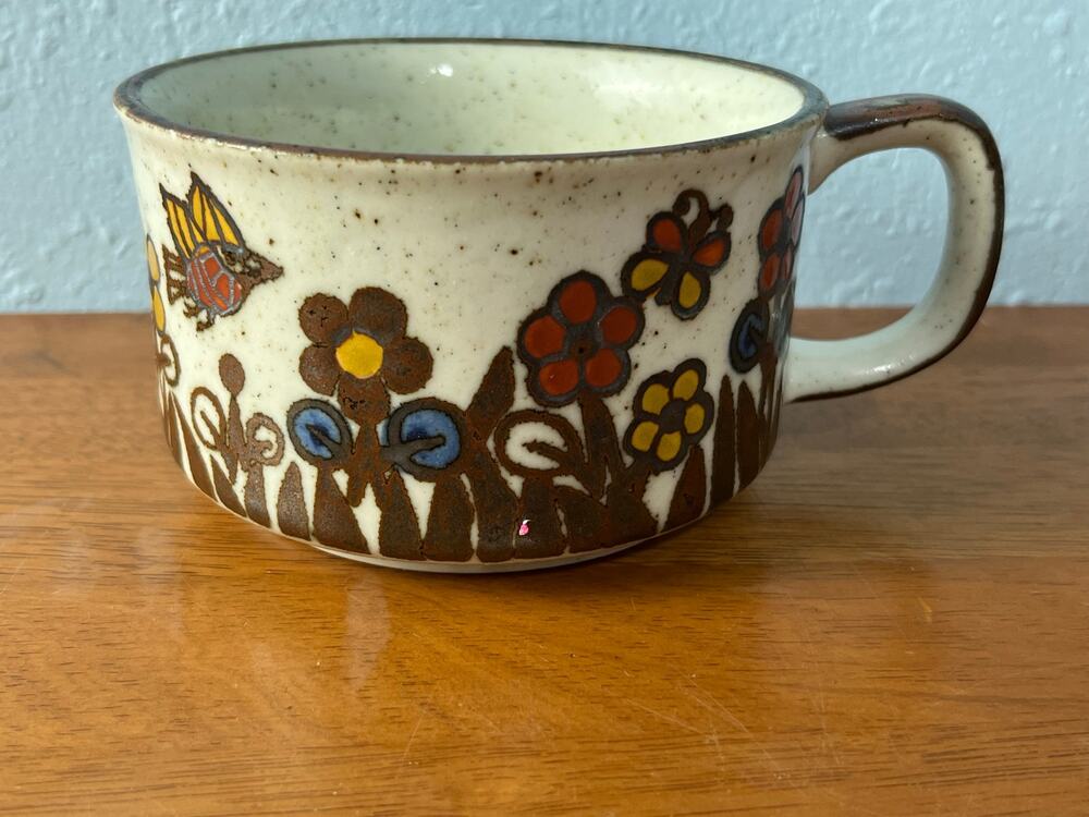 VTG Otagiri Stoneware Coffee Mug Flowers Bird Butterfly Boho Retro
